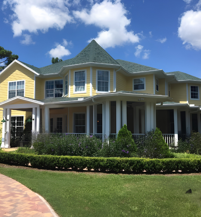 Completed seamless gutter project by Gutter Therapy in Tampa Bay