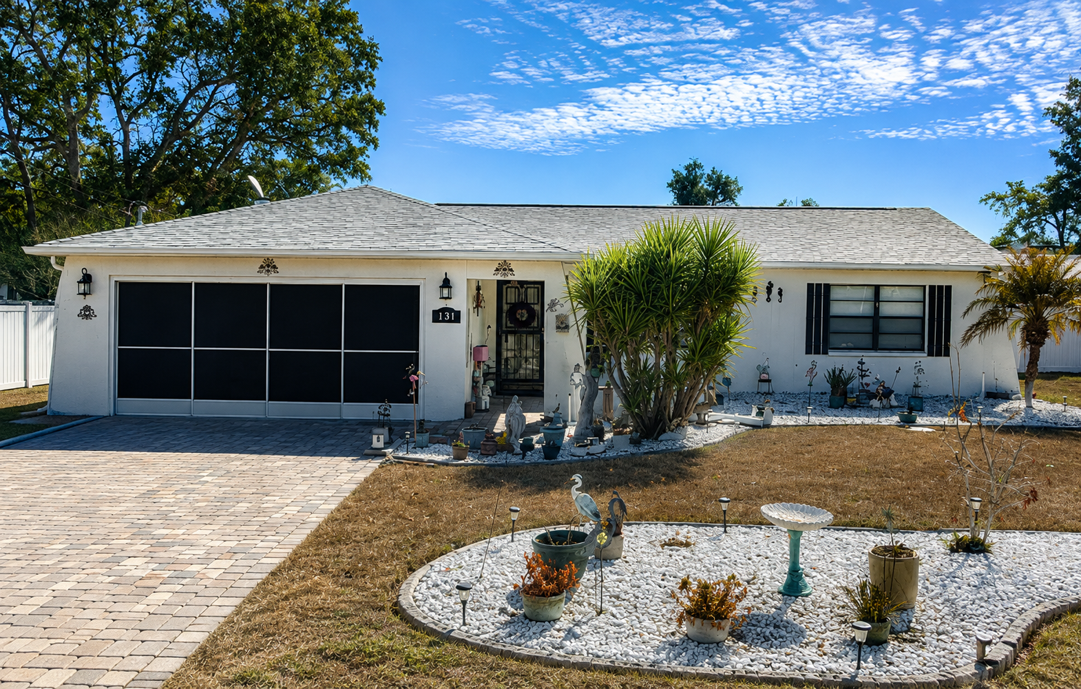 6-Inch Seamless Gutter Installation in Clearwater, FL 1 6-Inch Seamless Gutter Installation in Clearwater, FL